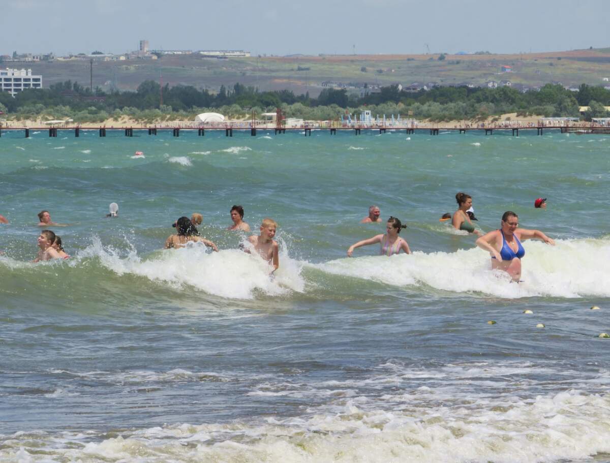 В Анапе продолжает действовать запрет на купание в море | 11.07.2023 |  Анапа - БезФормата