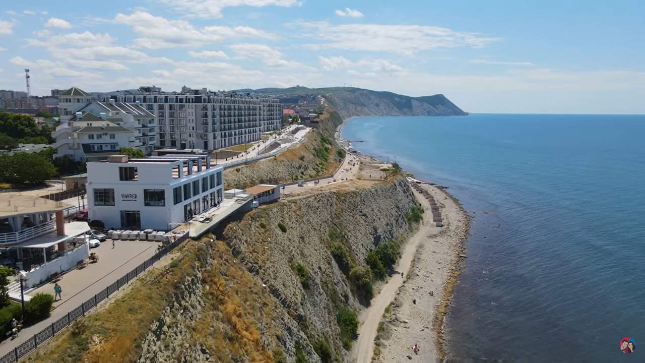 Суд окончательно постановил снести «Шатёр» с видом на море в Анапе |  20.06.2024 | Анапа - БезФормата