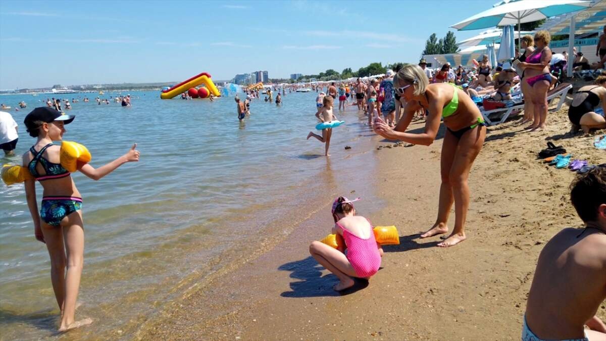 Роспотребнадзор: вода в море в районе пляжей Анапы соответствует нормам —  Новости Анапы